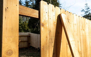 wood fence building services - SDBS